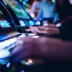 分散风险的博彩策略：合理投注降低损失-百家乐交流-百家乐策略-百家乐技巧网