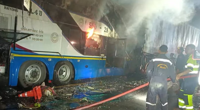 泰国发生涉及旅游巴士的严重连环车祸，造成七人死亡、40人受伤。-百家乐交流-百家乐策略-百家乐技巧网