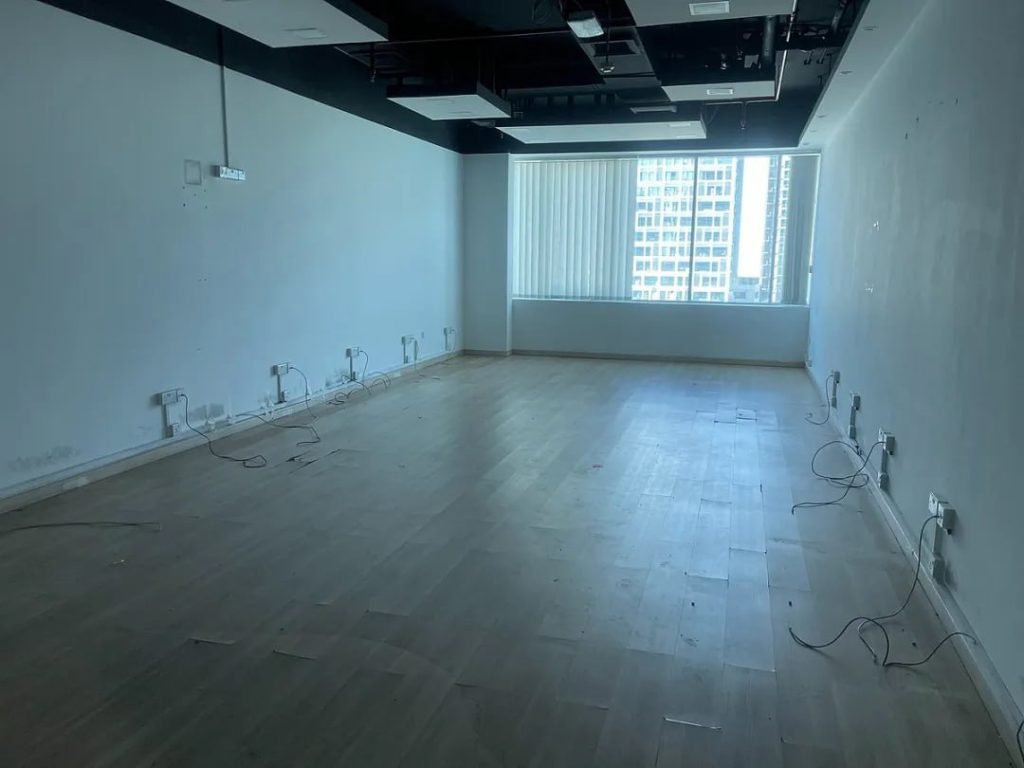 迪拜一家商业经纪公司一夜消失，投资者损失数百万迪拉姆-百家乐交流-百家乐策略-百家乐技巧网